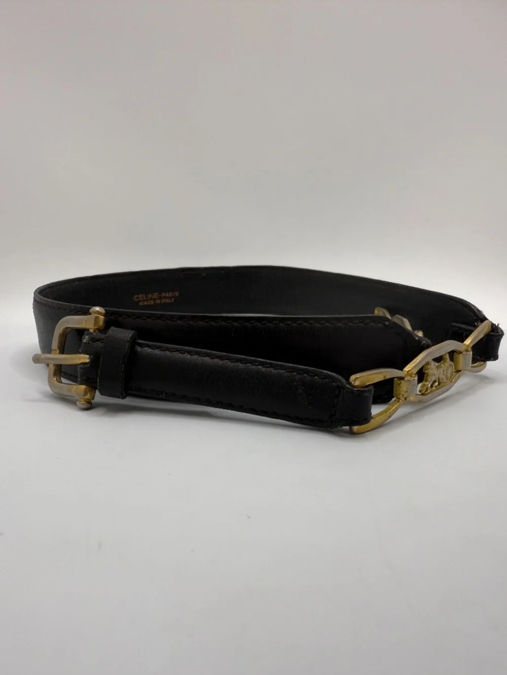 ALLURING CELINE LIMITED EDITION CARRIAGE BLACK LEATHER BELT! (ITALY)